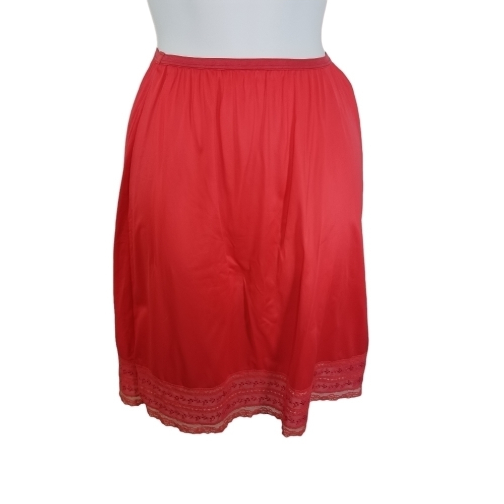 Vtg 60s Penney's nylon lace half slip skirt - Picture 2 of 9